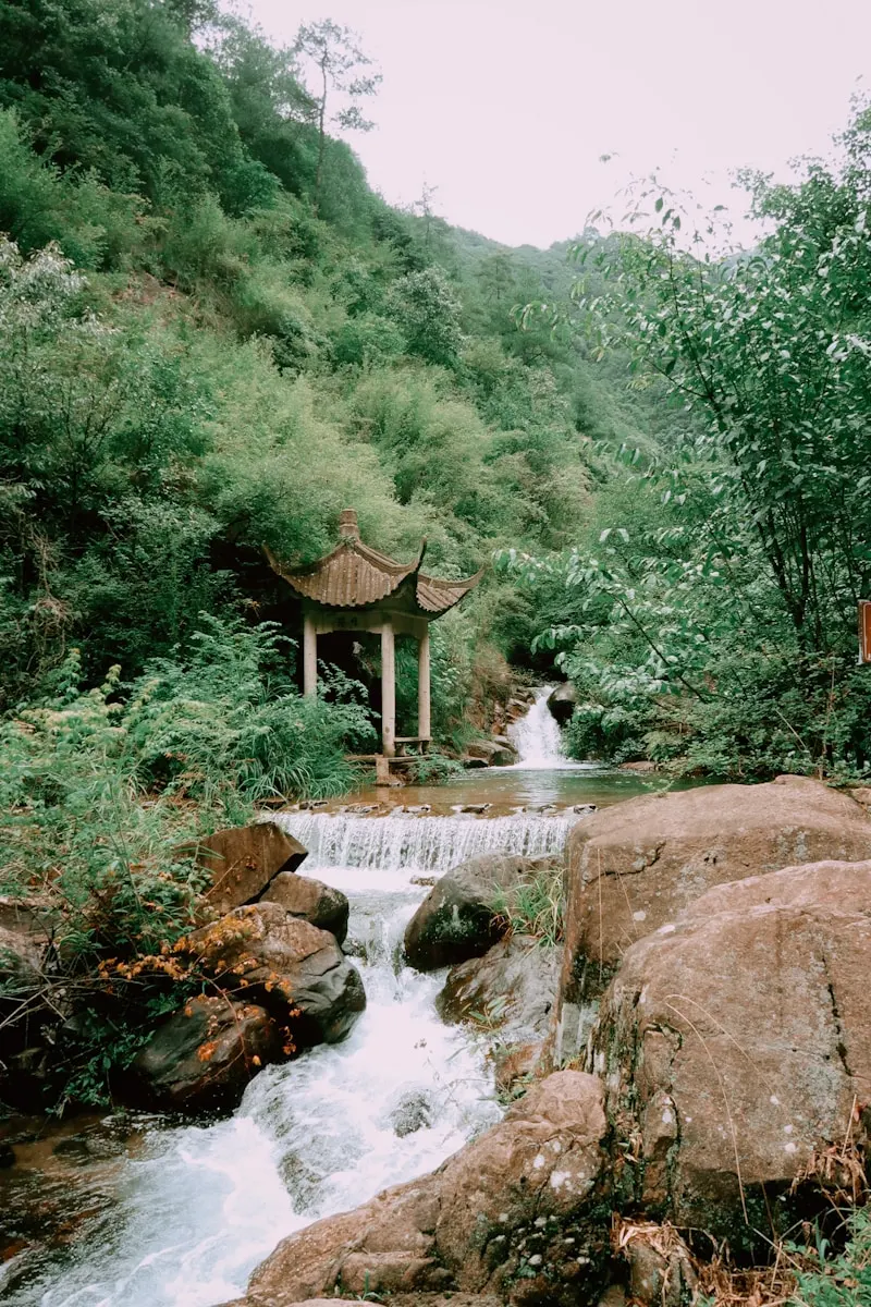 Cangshan Waterfall