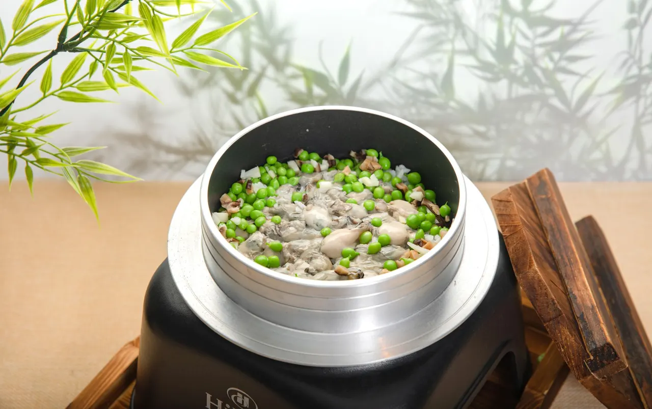老字号汽锅鸡
